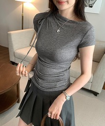 リボンディティールサイドギャザーTシャツ