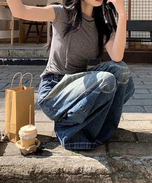 Girly Doll(ガーリードール)の「リボンディティールサイドギャザーTシャツ(Tシャツ/カットソー・レディース・グレー/ホワイト/ブラック・F)」の10枚目の写真