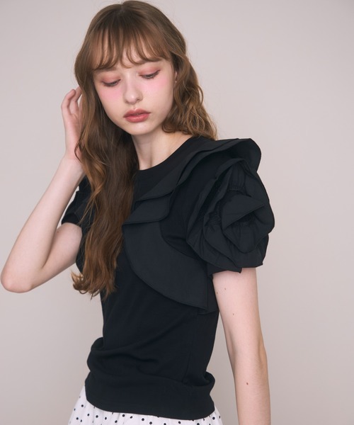 Noelie（ノエリー）の「ローズギャザースリーブTee（Tシャツ/カットソー・レディース・ホワイト/ブラック・FREE）」の20枚目の写真