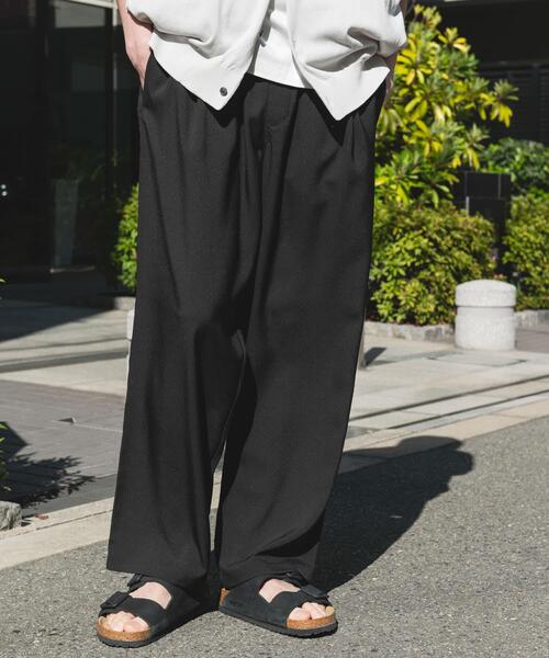 URBAN RESEARCH DOORS（アーバンリサーチドアーズ）の「トロピカルライク イージーパンツ（その他パンツ・メンズ・ブラック/チャコールグレー/グレー・MEDIUM/LARGE）」の4枚目の写真