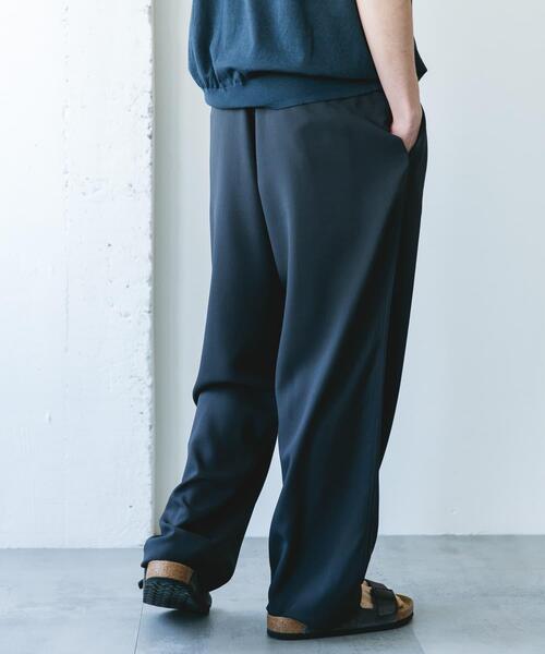 URBAN RESEARCH DOORS（アーバンリサーチドアーズ）の「トロピカルライク イージーパンツ（その他パンツ・メンズ・ブラック/チャコールグレー/グレー・MEDIUM/LARGE）」の21枚目の写真