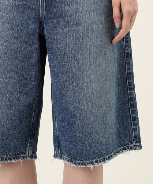TOMORROWLAND (トゥモローランド)の「upper hights THE LIAM デニム ショートパンツ(デニムパンツ・レディース・ライトブルー・22/23)」の10枚目の写真