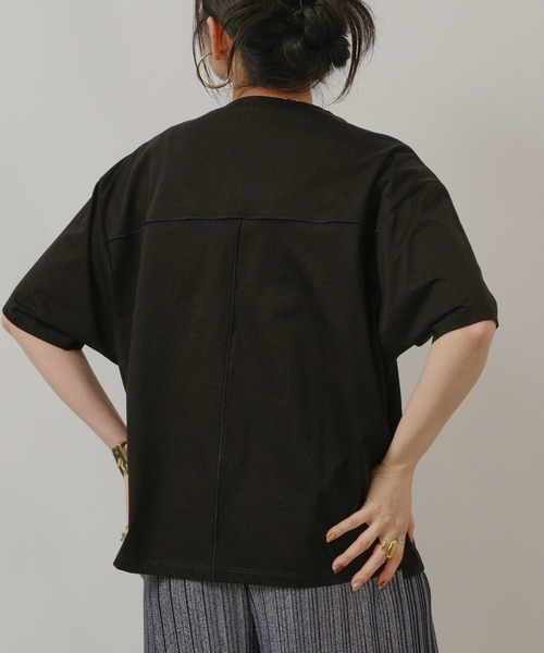 palm RICHE(ポームリシュ)の「ビジュー付プリントメローT(Tシャツ/カットソー・レディース・ホワイト/パープル系その他/ブラック・M)」の17枚目の写真