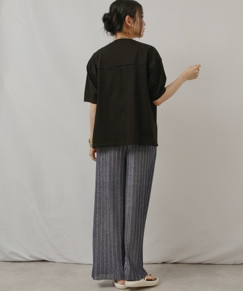 palm RICHE(ポームリシュ)の「ビジュー付プリントメローT(Tシャツ/カットソー・レディース・ホワイト/パープル系その他/ブラック・M)」の13枚目の写真