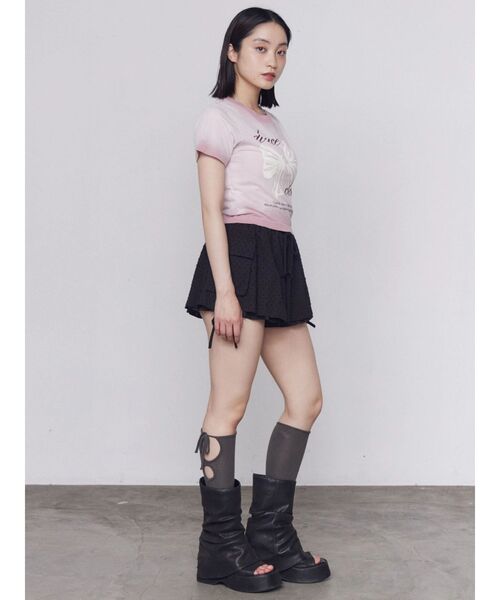 EMODA(エモダ)の「レイヤードフリルスレアスカート(スカート・レディース・ブルー/ブラック/ホワイト・SMALL/MEDIUM)」の12枚目の写真