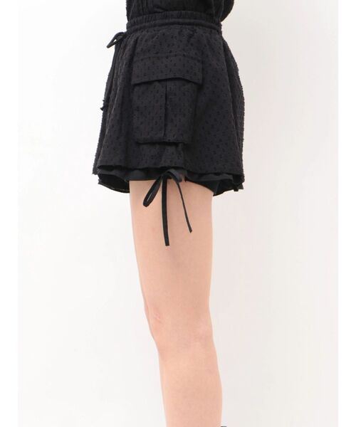 EMODA（エモダ）の「レイヤードフリルスレアスカート（スカート・レディース・ブルー/ブラック/ホワイト・SMALL/MEDIUM）」の13枚目の写真