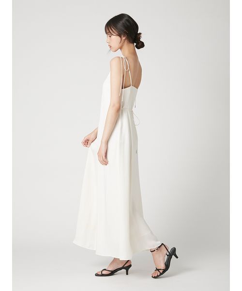 FRAY I.D（フレイアイディー）の「サテンフレアキャミワンピース／接触冷感（ワンピース・レディース・ブラック/ブラウン/ホワイト・0/1）」の6枚目の写真