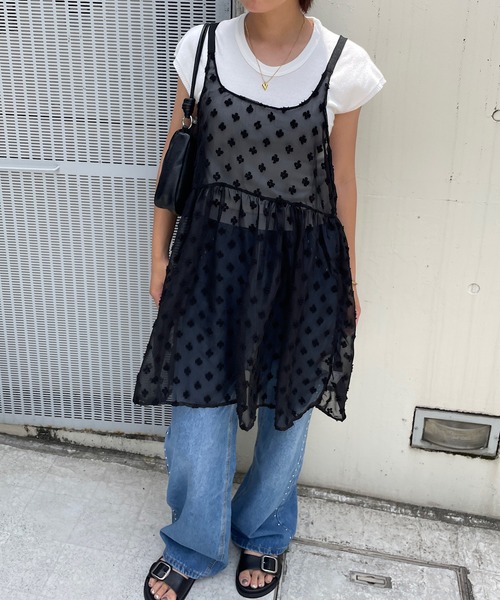 ROGER AND RAW(ロジャーアンドロウ)の「花柄ジャガード シアーキャミチュニック(キャミソール・レディース・ホワイト/ブラック・FREE)」の18枚目の写真