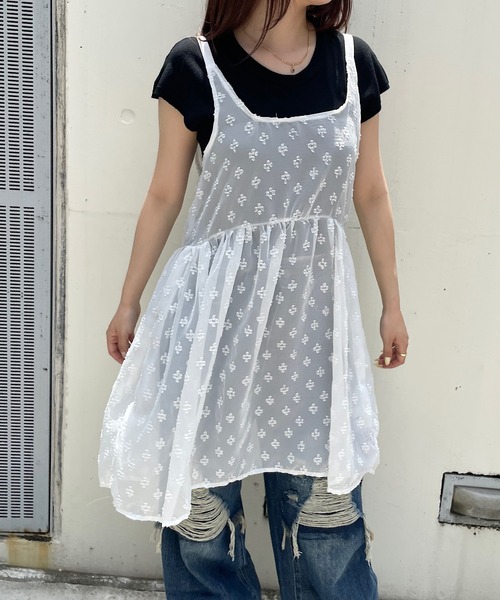 ROGER AND RAW(ロジャーアンドロウ)の「花柄ジャガード シアーキャミチュニック(キャミソール・レディース・ホワイト/ブラック・FREE)」の5枚目の写真