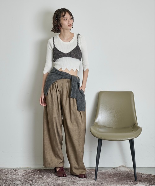 THE YOn(ザヨン)の「スカラップヘムクロップドリブニットトップス(ニット/セーター・レディース・ブラック/ラベンダー/ブラウン/アイボリー・FREE)」の16枚目の写真