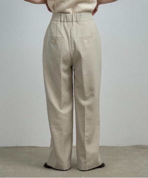 lawgy(ラウジー)の「flap frill straight silhouette pants / フラップフリルストレートシルエットパンツ(その他パンツ・レディース・ベージュ系/ミックスグレー・SMALL/FREE)」の8枚目の写真