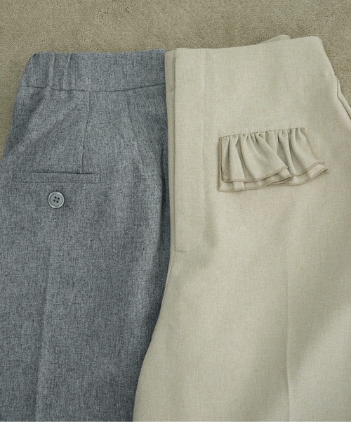 lawgy(ラウジー)の「flap frill straight silhouette pants / フラップフリルストレートシルエットパンツ(その他パンツ・レディース・ベージュ系/ミックスグレー・SMALL/FREE)」の21枚目の写真