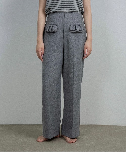lawgy(ラウジー)の「flap frill straight silhouette pants / フラップフリルストレートシルエットパンツ(その他パンツ・レディース・ベージュ系/ミックスグレー・SMALL/FREE)」の14枚目の写真