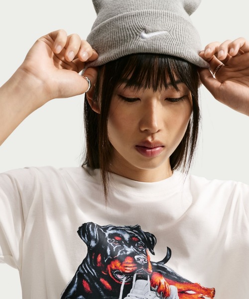 NIKE(ナイキ)の「ナイキ スポーツウェア クラシック ウィメンズ オーバーサイズド Tシャツ / Nike Sportswear Classic Women's Oversized T-Shirt IM6430-133 Sail(Tシャツ/カットソー・レディース・クリーム・S/L/M/XL/XS)」の3枚目の写真