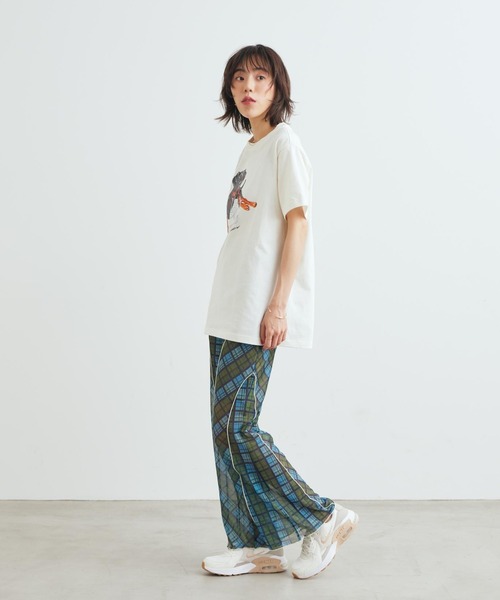 NIKE(ナイキ)の「ナイキ スポーツウェア クラシック ウィメンズ オーバーサイズド Tシャツ / Nike Sportswear Classic Women's Oversized T-Shirt IM6430-133 Sail(Tシャツ/カットソー・レディース・クリーム・S/L/M/XL/XS)」の8枚目の写真