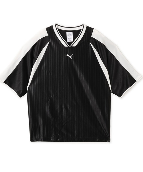 PUMA(プーマ)の「PUMA OVERSIZED FOOTBALL JERSEY / プーマ オーバーサイズド フットボール ジャージー(ジャージ・レディース・ブラック・L/M/S)」の1枚目の写真