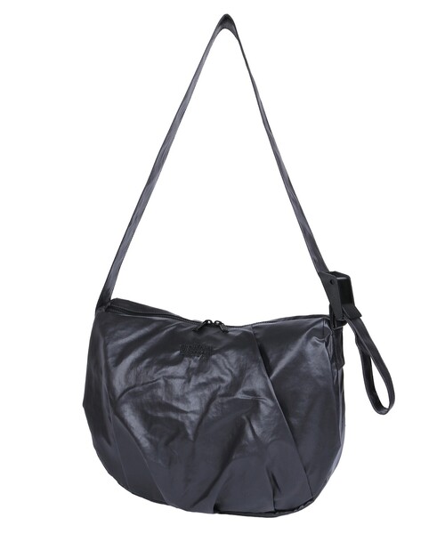 UNIVERSAL OVERALL(ユニバーサルオーバーオール)の「【UNIVERSAL OVERALL/ユニバーサルオーバーオール】:Surplus HOBO shoulder bag/ショルダーバッグ/ナイロン/バッグ/秋冬(ショルダーバッグ・メンズ・ブラウン/ブラック・フリー)」の11枚目の写真