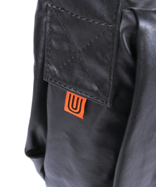 UNIVERSAL OVERALL(ユニバーサルオーバーオール)の「【UNIVERSAL OVERALL/ユニバーサルオーバーオール】:Surplus HOBO shoulder bag/ショルダーバッグ/ナイロン/バッグ/秋冬(ショルダーバッグ・メンズ・ブラウン/ブラック・フリー)」の15枚目の写真