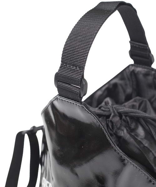 FREDRIK PACKERS(フレドリックパッカーズ)の「【FREDRIK PACKERS/フレドリックパッカーズ】#11 DUCK PVC UP HANDLE TOTE ダック ピーブイシー アップ ハンドル トートバッグ(トートバッグ・レディース・ブラック/ホワイト・FREE)」の12枚目の写真
