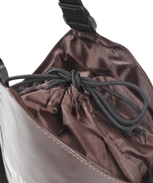 FREDRIK PACKERS(フレドリックパッカーズ)の「【FREDRIK PACKERS/フレドリックパッカーズ】#11 DUCK PVC UP HANDLE TOTE ダック ピーブイシー アップ ハンドル トートバッグ(トートバッグ・レディース・ブラック/ホワイト・FREE)」の19枚目の写真