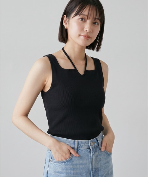 Gleam(グリーム)の「gleam パット付クロスホルターネックタンクトップ(タンクトップ・レディース・チャコール/アイボリー/ブラック・F)」の8枚目の写真