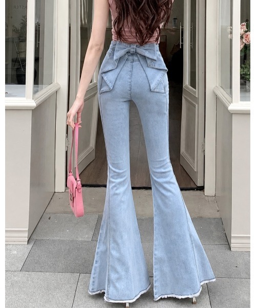 inst.ALL(インストール)の「バックリボンフレアデニムパンツ(デニムパンツ・レディース・サックスブルー・L/M/S)」の1枚目の写真