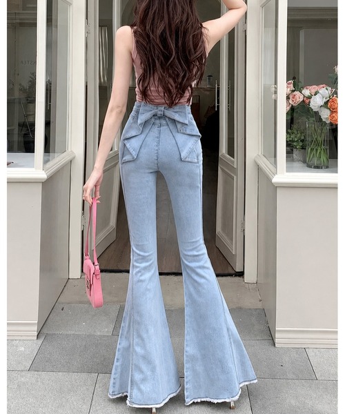 inst.ALL(インストール)の「バックリボンフレアデニムパンツ(デニムパンツ・レディース・サックスブルー・L/M/S)」の2枚目の写真
