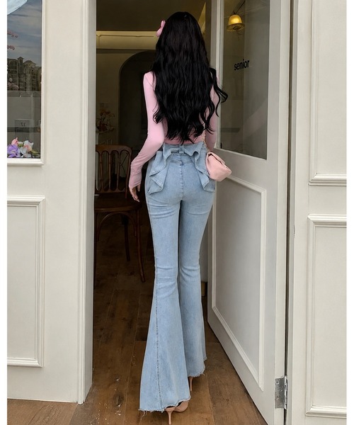 inst.ALL(インストール)の「バックリボンフレアデニムパンツ(デニムパンツ・レディース・サックスブルー・L/M/S)」の11枚目の写真
