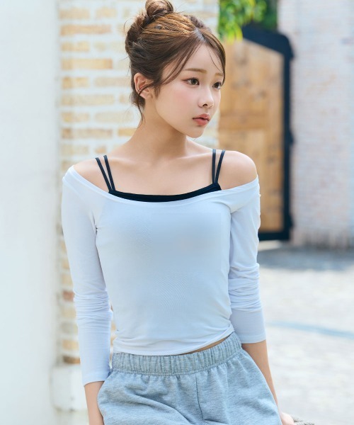 aimerfeel(エメフィール)の「リブ フロントホック ブラトップ ノンワイヤー 超盛ブラ(R) 単品ブラジャー(キャミソール・レディース・オフホワイト/ブラック・C65/B65/D65/C75/B70/D75/C70/E75/D70/E70/B75/E65)」の9枚目の写真