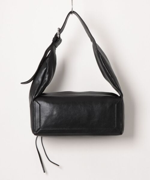 Maison Margiela（メゾンマルジェラ）の「Maison Margiela BOX BAG EAST WEST MEDIUM（ショルダーバッグ・レディース・ブラック・FREE）」の2枚目の写真