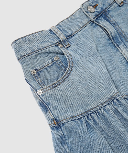 GANNI（ガニー）の「Lightweight Denim Frill Midi skirt（デニムスカート・レディース・ブルー系その他・38/36）」の4枚目の写真