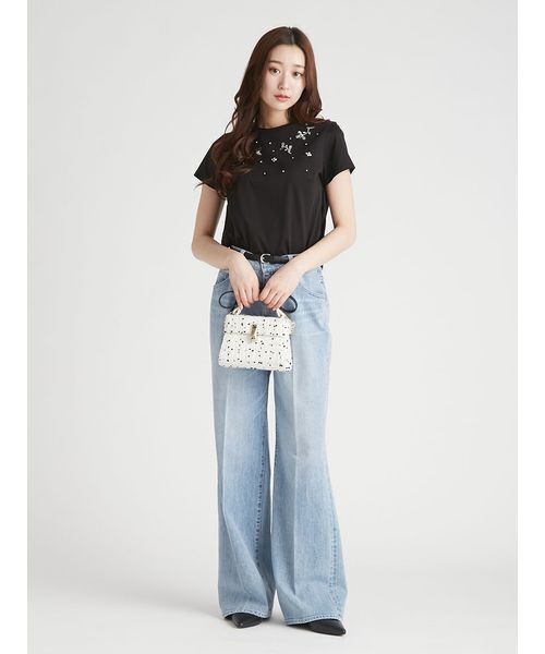 CELFORD（セルフォード）の「【洗える】フラワービジューTシャツ（Tシャツ/カットソー・レディース・オフホワイト/ブラック・F）」の3枚目の写真