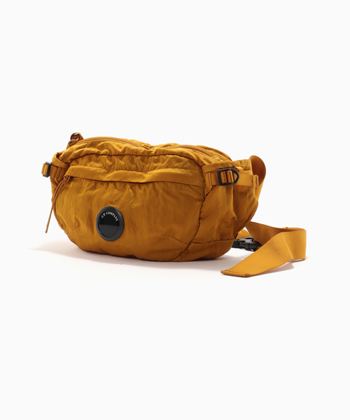 C.P. COMPANY（シーピーカンパニー）の「C.P.Company / シーピーカンパニー NYLON B WAISTBAG（ボディバッグ/ウエストポーチ・メンズ・ブルー系その他/グレー/カーキ/オレンジ・FREE）」の4枚目の写真