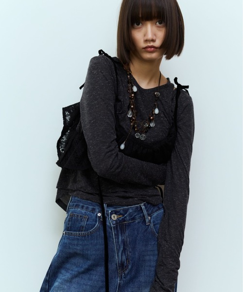 flaeu（フラユ）の「2WAY Lace Frill Bustier（キャミソール・レディース・ブラック/ホワイト・FREE）」の11枚目の写真