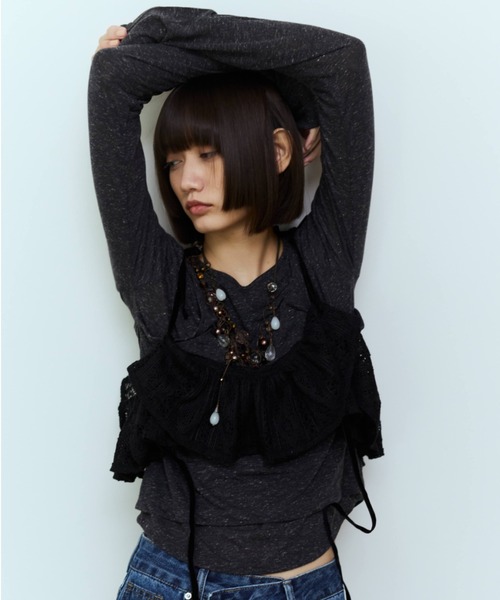 flaeu（フラユ）の「2WAY Lace Frill Bustier（キャミソール・レディース・ブラック/ホワイト・FREE）」の12枚目の写真