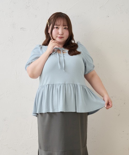 Louiosy(ルオシー)の「【Louiosy】【大きいサイズ】ラメドットテレコリブペプラムトップス(Tシャツ/カットソー・レディース・チャコールグレー/オフホワイト/ブルー・4L/3L/LL)」の9枚目の写真