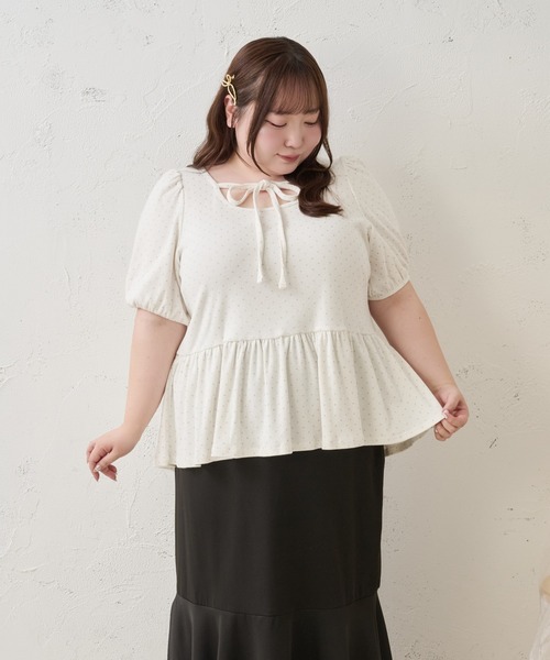 Louiosy(ルオシー)の「【Louiosy】【大きいサイズ】ラメドットテレコリブペプラムトップス(Tシャツ/カットソー・レディース・チャコールグレー/オフホワイト/ブルー・4L/3L/LL)」の15枚目の写真