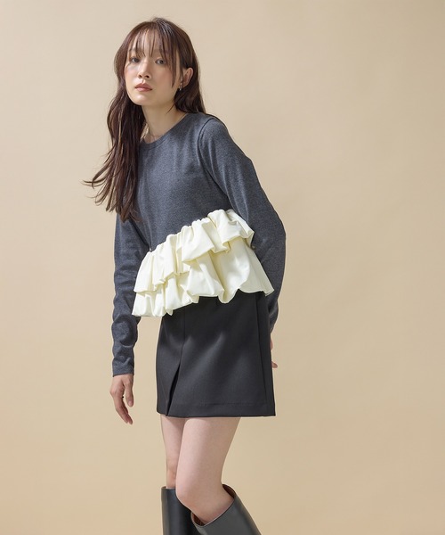 en CAnAF(エンカナフ)の「【大人可愛いシルエット】カットリブバルーンペプラムプルオーバー(Tシャツ/カットソー・レディース・ブラック/アイボリー/チャコールグレー/ブラック系1・フリー)」の9枚目の写真