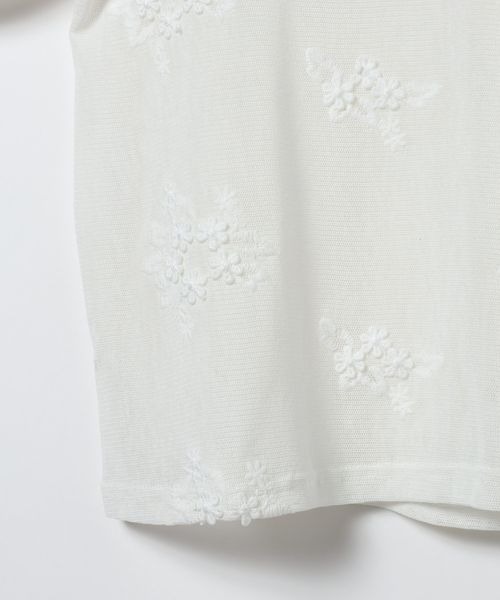 JEANASIS(ジーナシス)の「3DレースLS TEE/1067538(Tシャツ/カットソー・レディース・ホワイト/ブルー系その他/ブラック・FREE)」の4枚目の写真