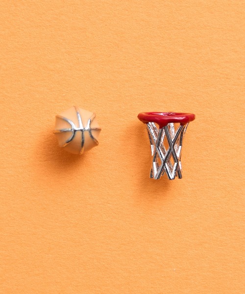 gargle(ガーグル)の「gargle ガーグル:SPORTS スポーツシリーズ バスケ バスケットリング バスケットボール ピアス(ピアス(両耳用)・レディース・オレンジ・FREE)」の1枚目の写真