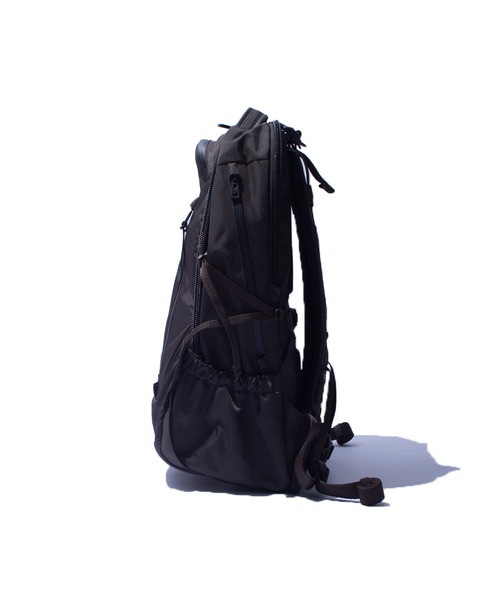 F/CE. (エフシーイー)の「F/CE. 420 re/cor DAYTRIP BP 2.0 / エフシーイー 420 レコー デイトリップ バックパック 2.0(バックパック/リュック・メンズ・ブラック・FREE)」の6枚目の写真