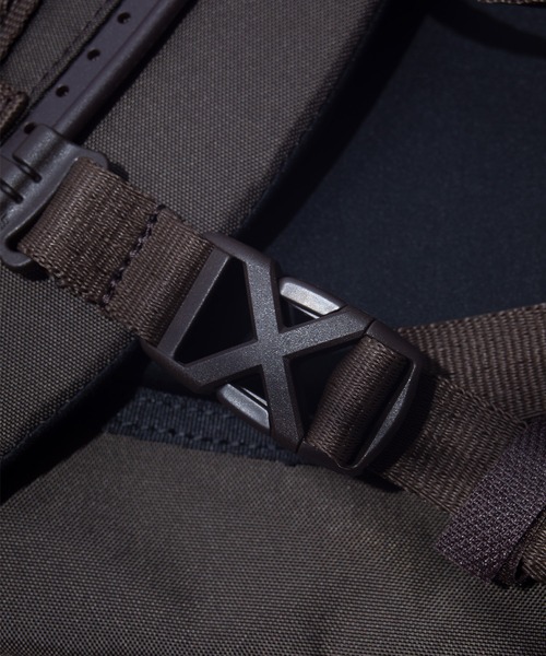 F/CE. (エフシーイー)の「F/CE. 420 re/cor DAYTRIP BP 2.0 / エフシーイー 420 レコー デイトリップ バックパック 2.0(バックパック/リュック・メンズ・ブラック・FREE)」の17枚目の写真