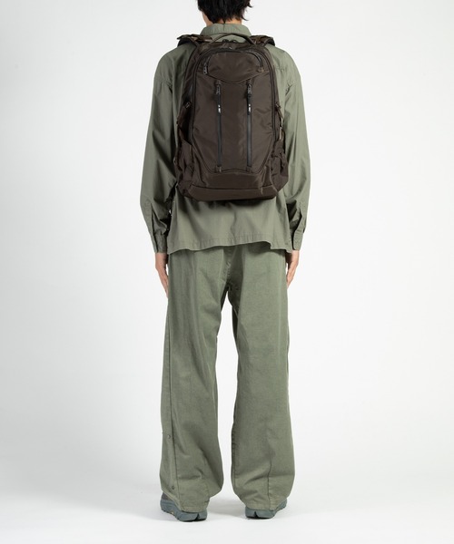 F/CE. (エフシーイー)の「F/CE. 420 re/cor DAYTRIP BP 2.0 / エフシーイー 420 レコー デイトリップ バックパック 2.0(バックパック/リュック・メンズ・ブラック・FREE)」の2枚目の写真