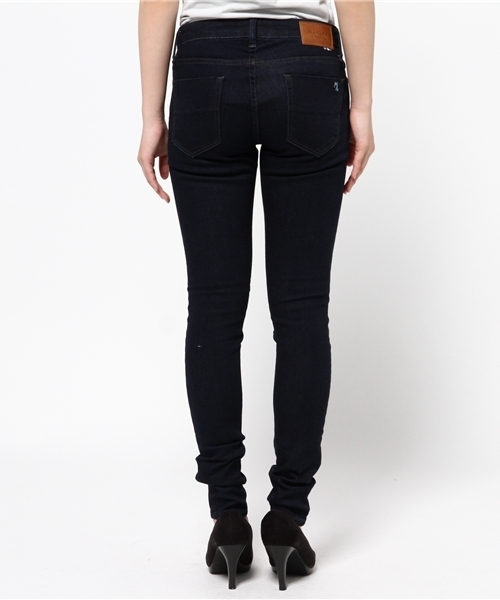 Moname（モナーム）の「■Moname   スキニーデニムパンツ   EMMA(エマ)/41161002（デニムパンツ・レディース・ダークインディゴブルー・26inch/23inch/24inch/25inch/27inch）」の8枚目の写真