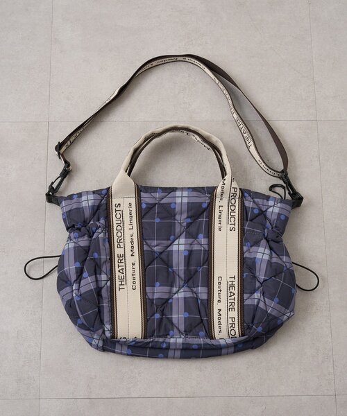 THEATRE PRODUCTS(シアタープロダクツ)の「【THEATRE PRODUCTS別注】A4収納可能2WAYサイドギャザーバッグ(ショルダーバッグ・レディース・カーキ/ネイビー/ブラック・ONE SIZE)」の5枚目の写真
