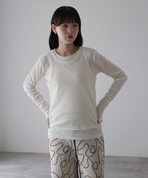 YENNA(イェンナ)の「シアーフロッキーレイヤードセット / Tシャツ+タンク(Tシャツ/カットソー・レディース・グレー/ブラック/アイボリー・FREE)」の5枚目の写真