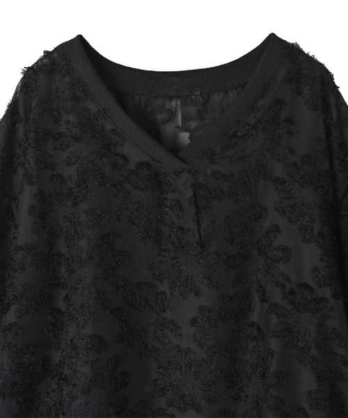 STYLE DELI(スタイルデリ)の「【DELI by】フリンジジャカードシアープルオーバー(Tシャツ/カットソー・レディース・ブラック・M)」の7枚目の写真
