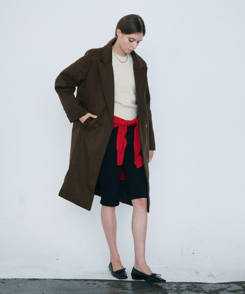 Rohwel(ローウェル)の「Oversized Tailored Long Coat / オーバーサイズテーラードロングコート(チェスターコート・レディース・ブラウン/ブラック・FREE)」の13枚目の写真