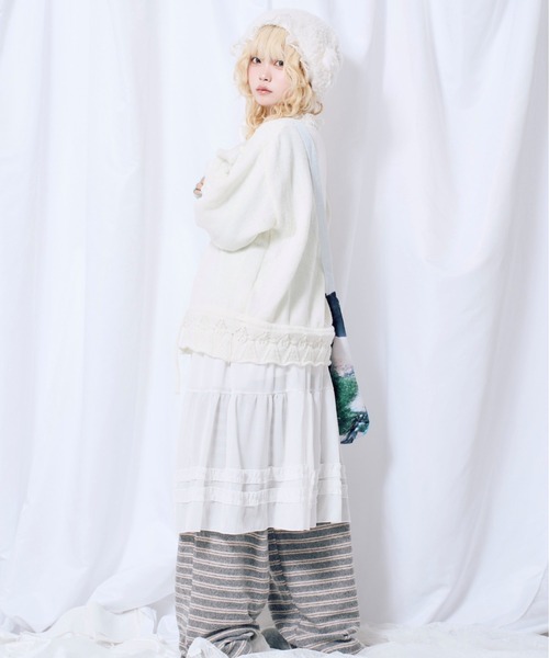 Never mind the XU / Chikashitsu+（ネバーマインド ザ エックスユー / チカシツプラス）の「【Nerd out XU】Cozy Vintage Gray Bubble Knit cardigan / 【ナードアウトエックスユー】コージーヴィンテージグレーバブルニットカーディガン＜着用動画あり＞（カーディガン/ボレロ・レディース・グレー/アイボリー・L）」の19枚目の写真