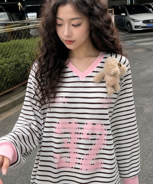 HOOK(フック)の「HOOK for girls ナンバーロゴ ボーダー Vネック オーバーサイズロンT(Tシャツ/カットソー・レディース・グレー・FREE)」の9枚目の写真